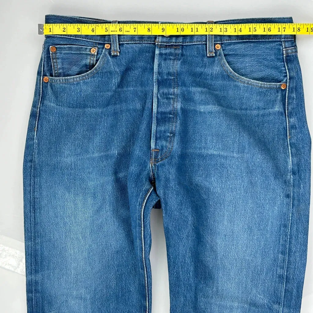 501 Levis Jeans - 35W 33L Blue Cotton