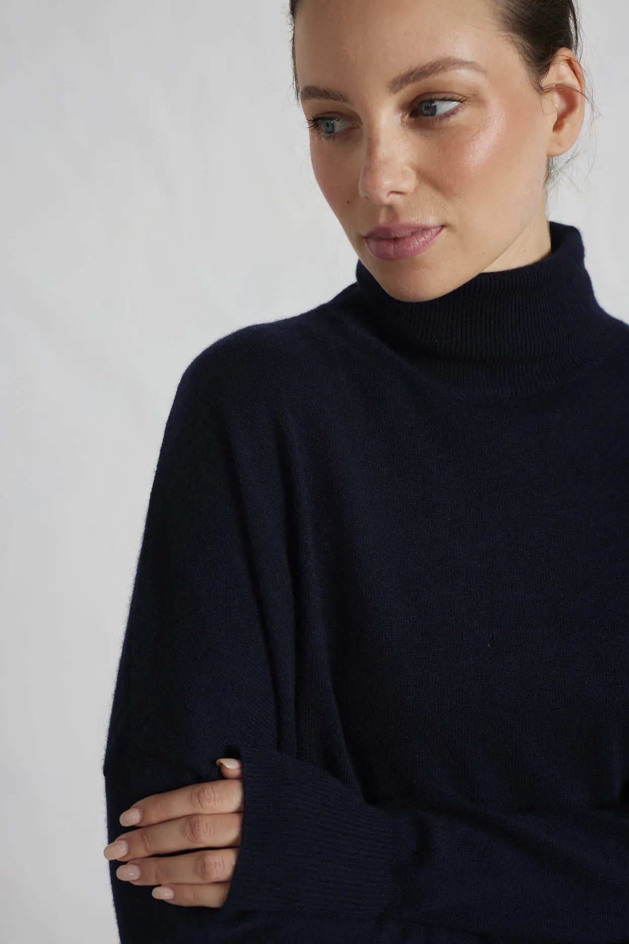 A Polo Bay Cashmere Sweater in Navy