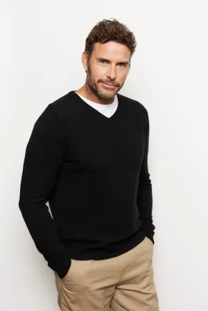 Alex Cashmere Sweater in Black