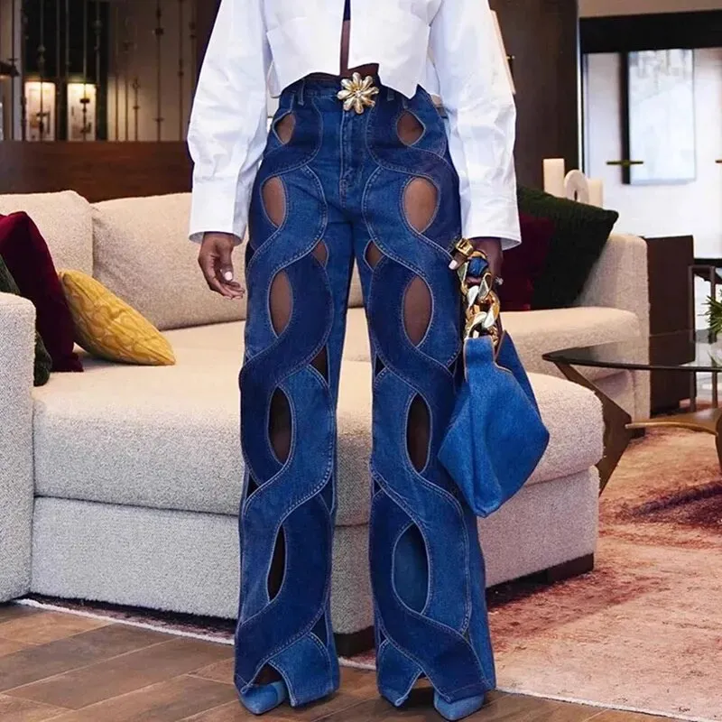 Casual Twists Hollow out Metal Button Jeans women*
