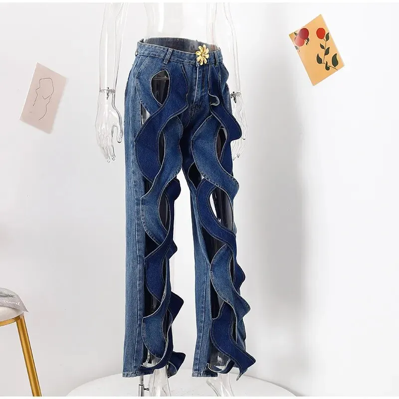 Casual Twists Hollow out Metal Button Jeans women*