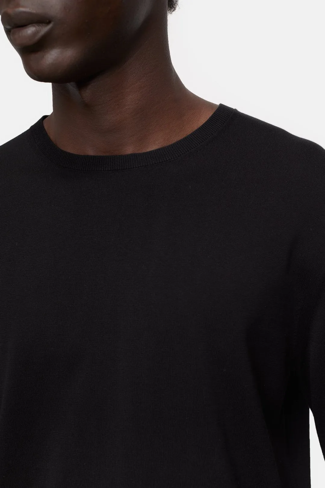Closed Black Cotton Fine Knit Crewneck Sweater