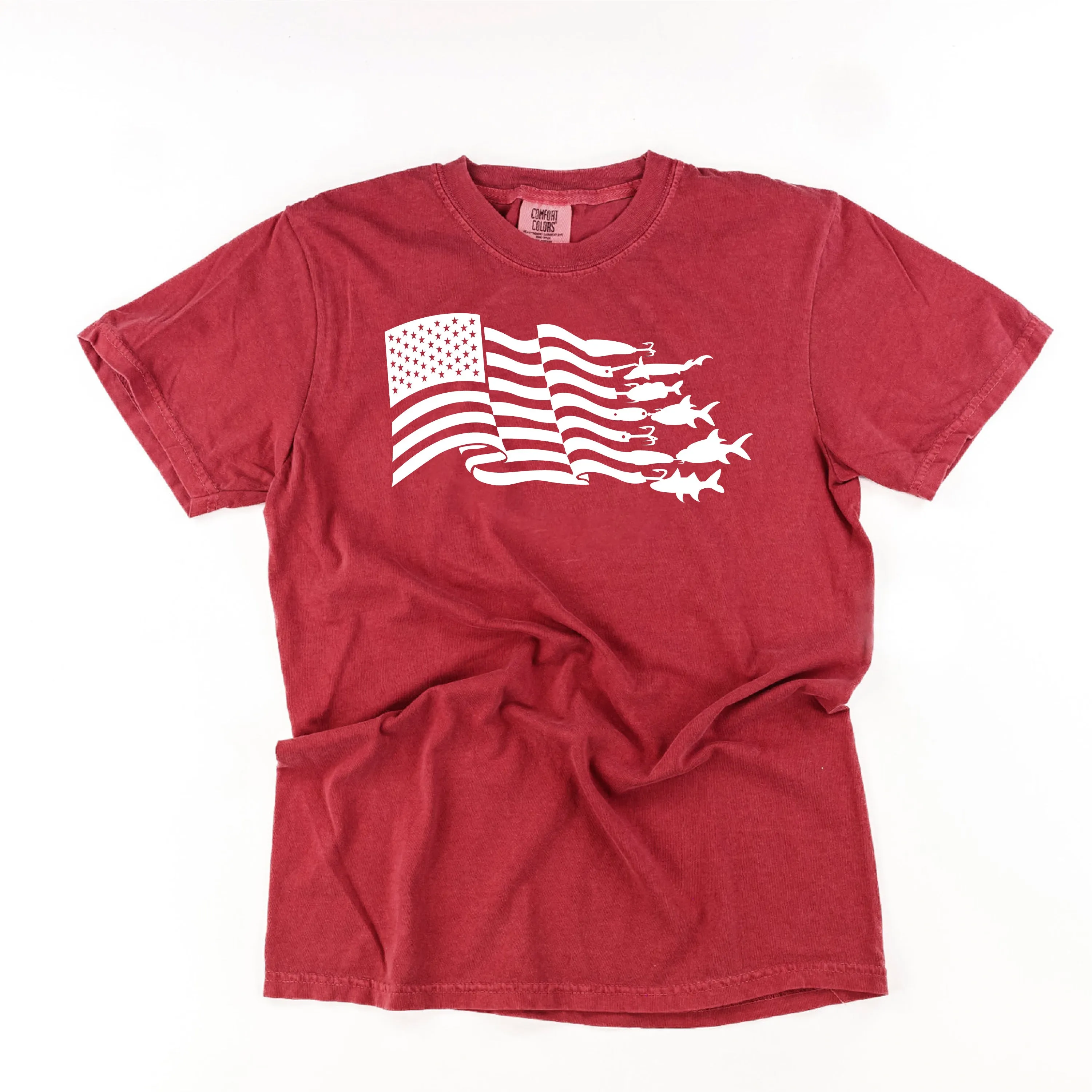 Fishing Flag - SHORT SLEEVE COMFORT COLORS TEE