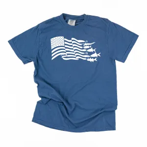 Fishing Flag - SHORT SLEEVE COMFORT COLORS TEE