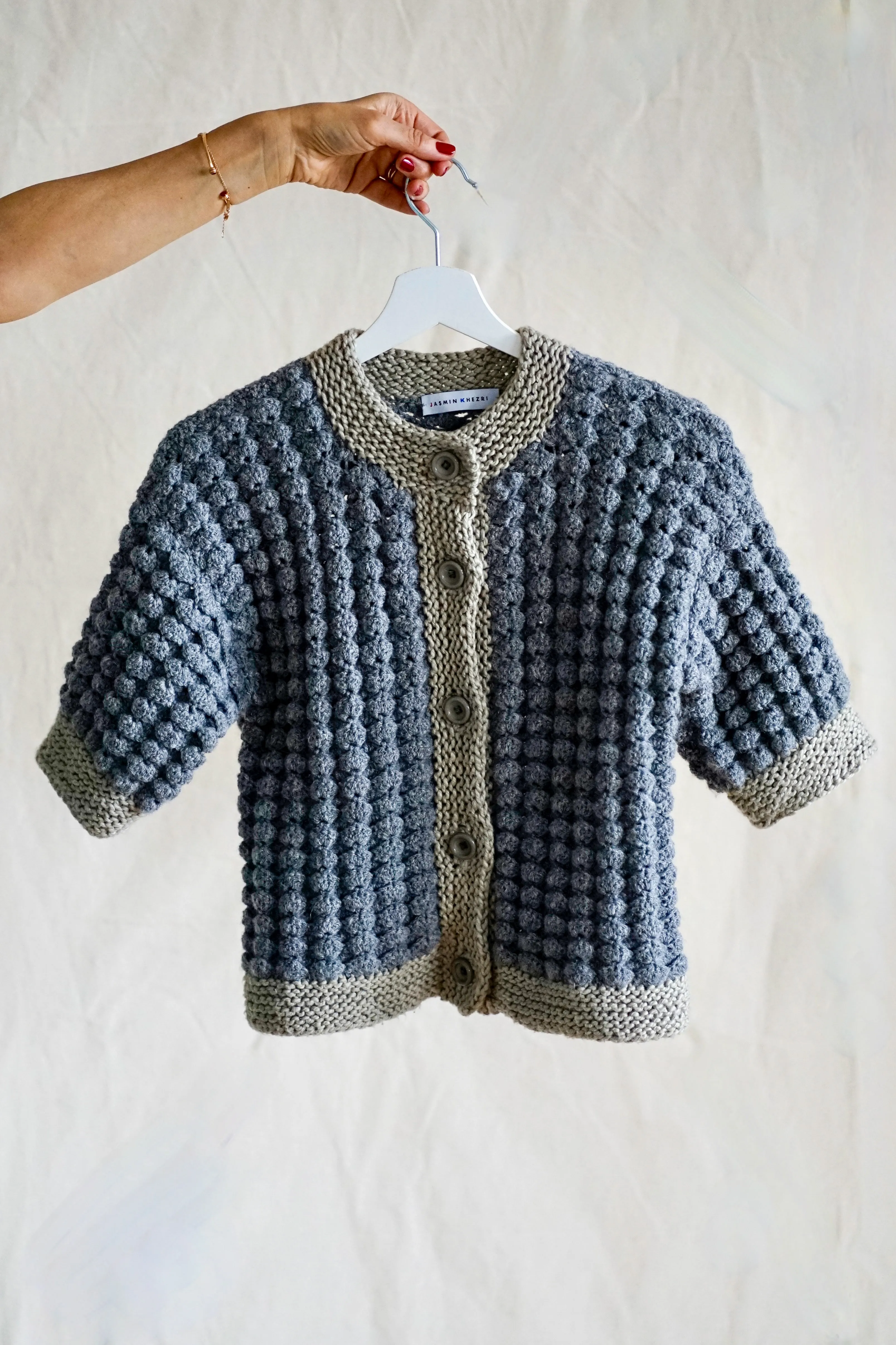 Knitwear No.93. Grey bubble gilet