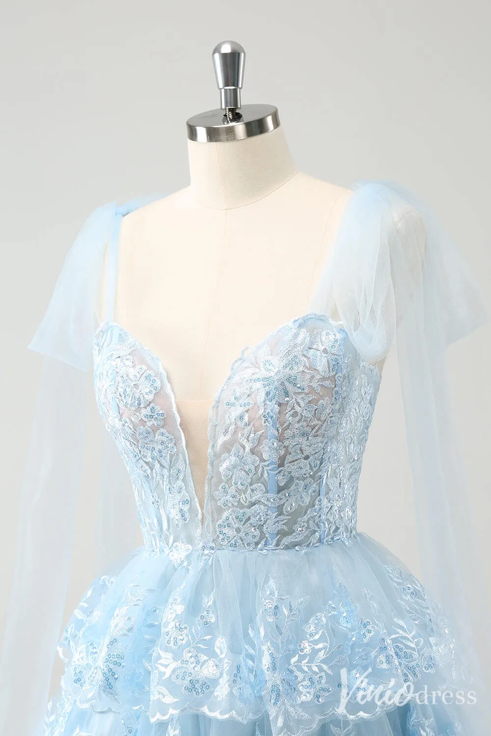 Light Blue Tiered Spaghetti Strap Homecoming Dresses Lace Applique Back to School Dress S24031