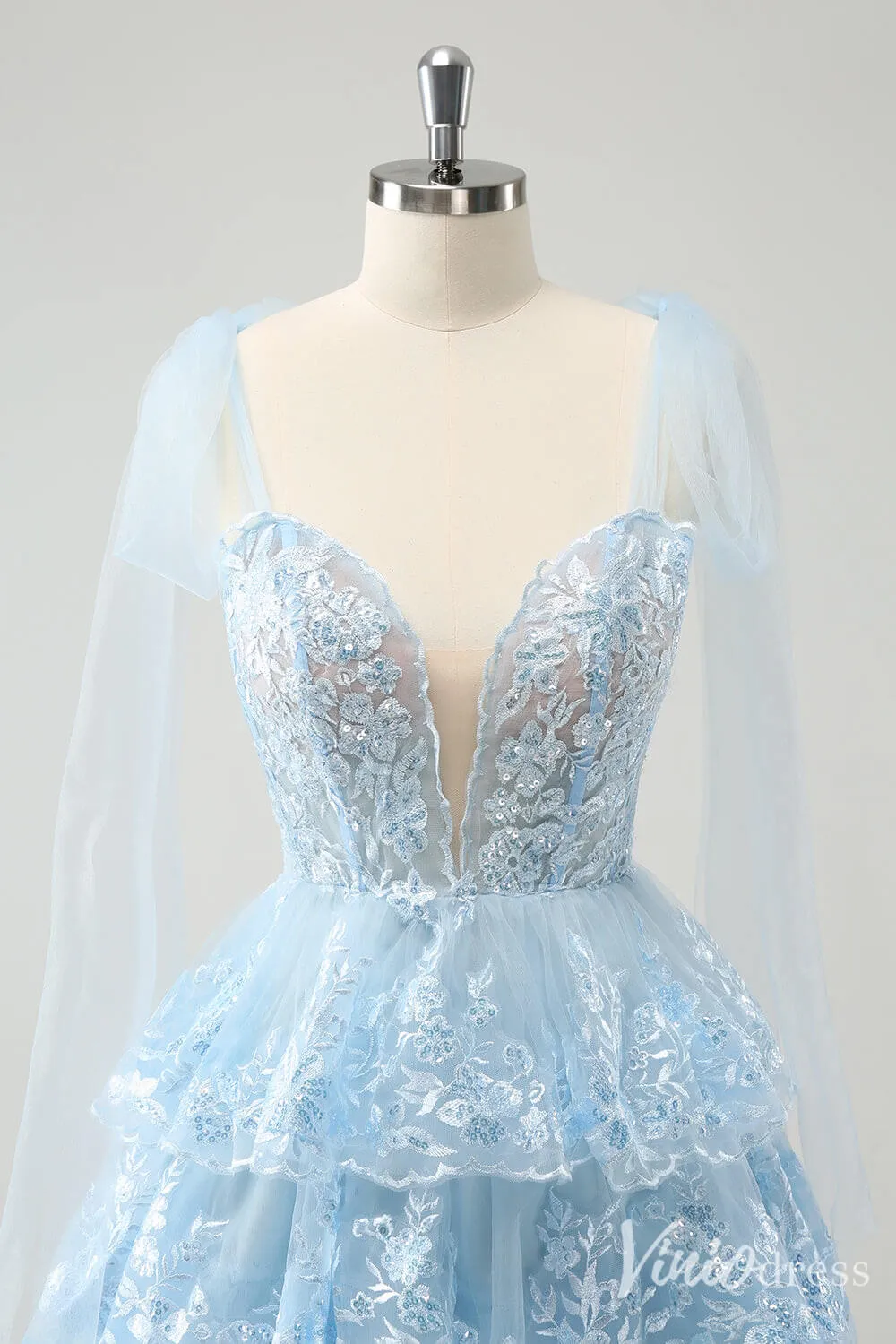 Light Blue Tiered Spaghetti Strap Homecoming Dresses Lace Applique Back to School Dress S24031