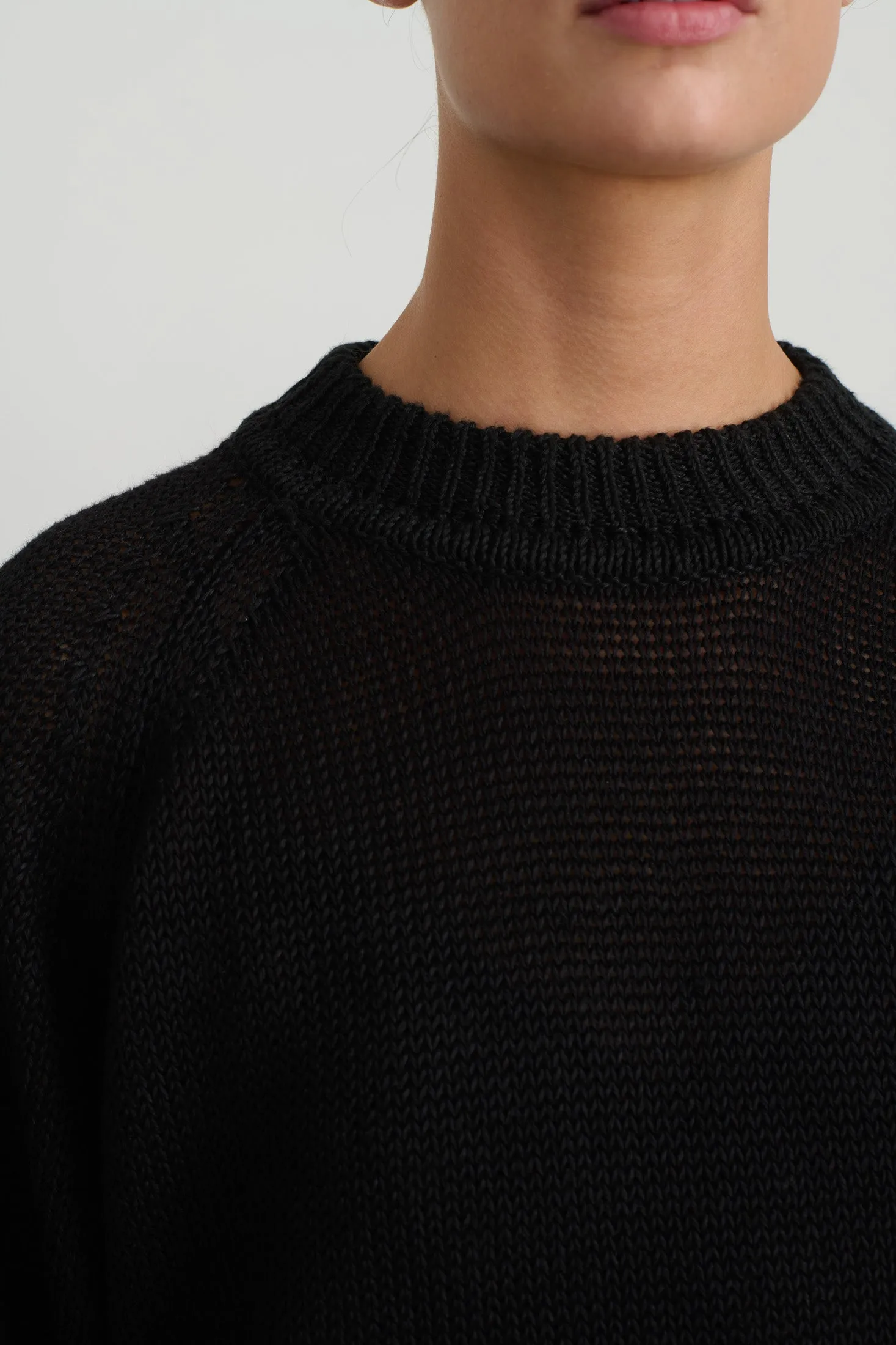 Lind Knit Crew Black