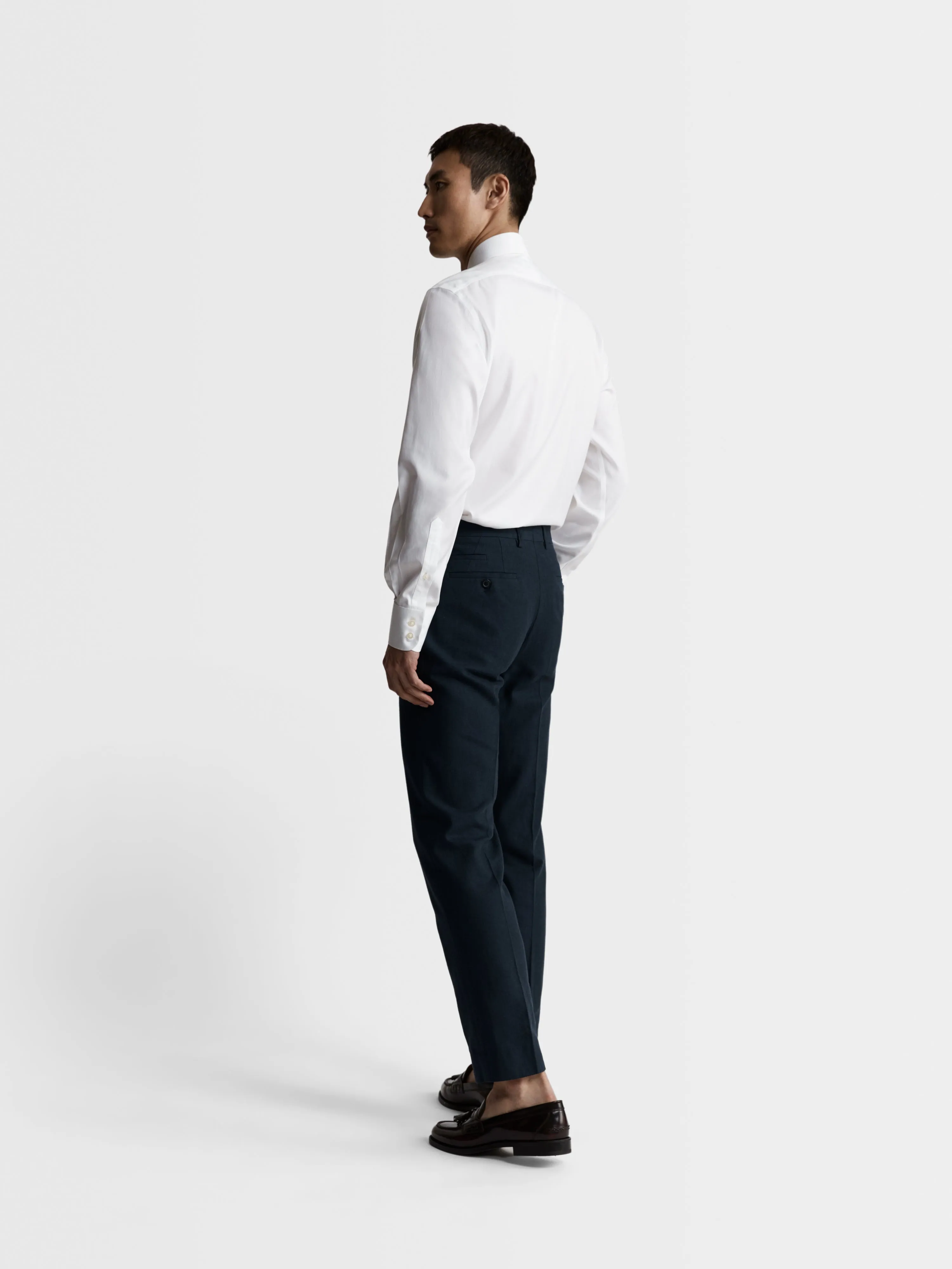 Max Performance White Twill Fitted Single Cuff Classic Collar Shirt