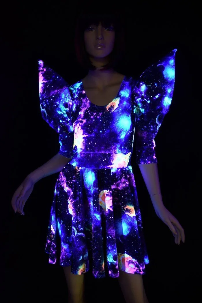 Mega Sharp Shoulder Galaxy Skater