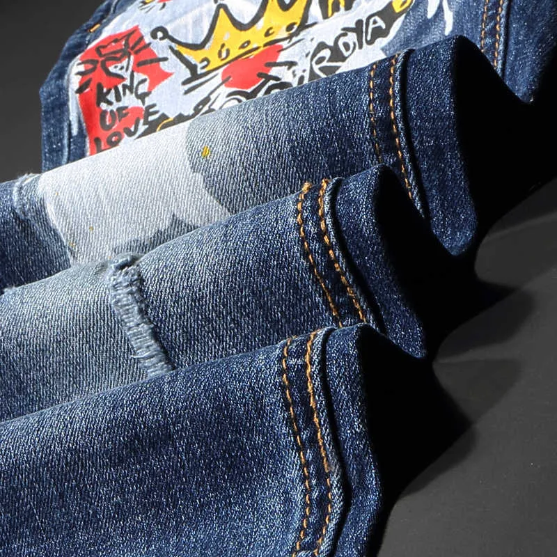 Retro Punk Embroidery Decorated Ripped Jeans