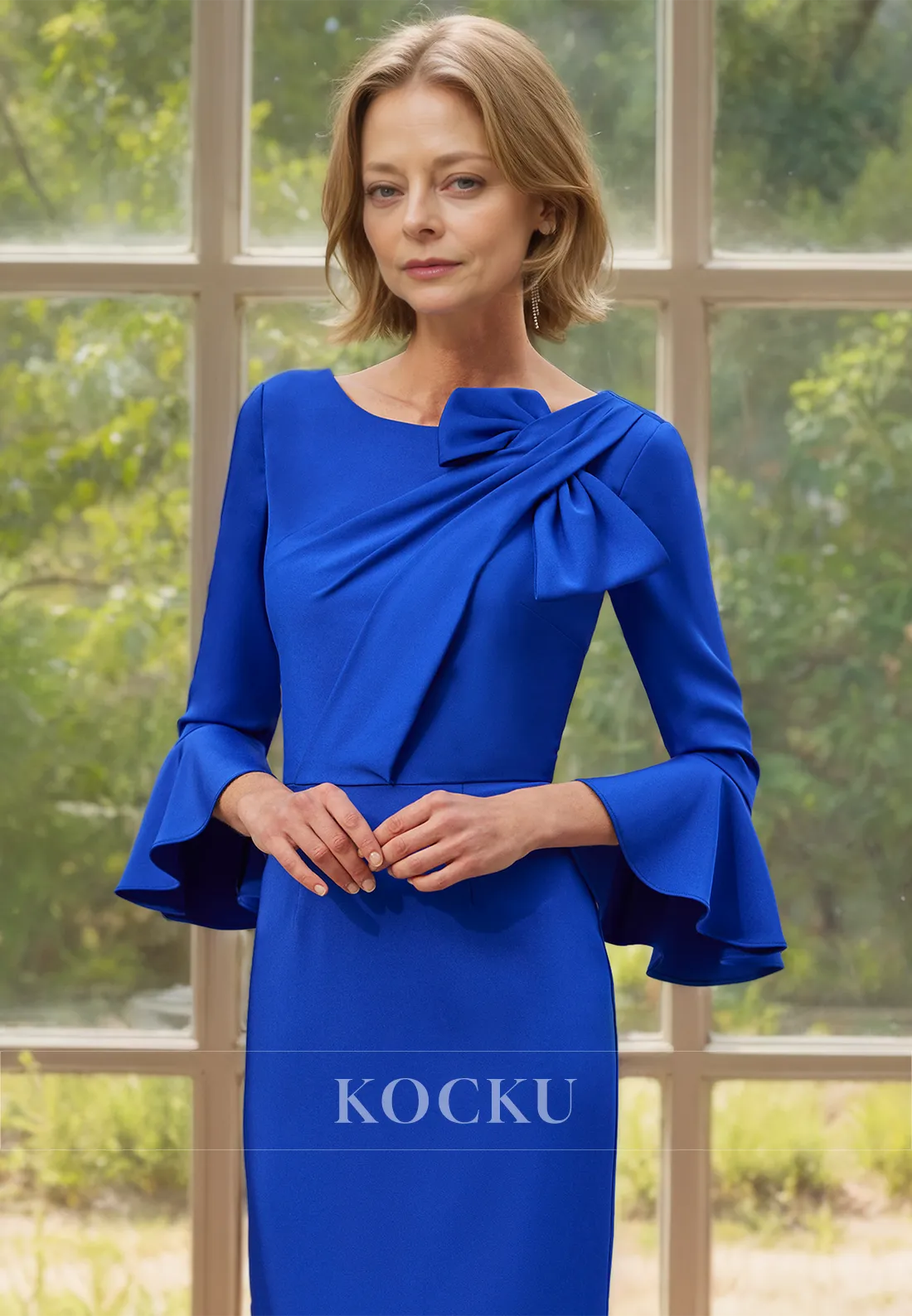 Scoop Neck Long Sleeves Sheath Satin Mother of the Bride Dress with Bow Cocktail Gowns