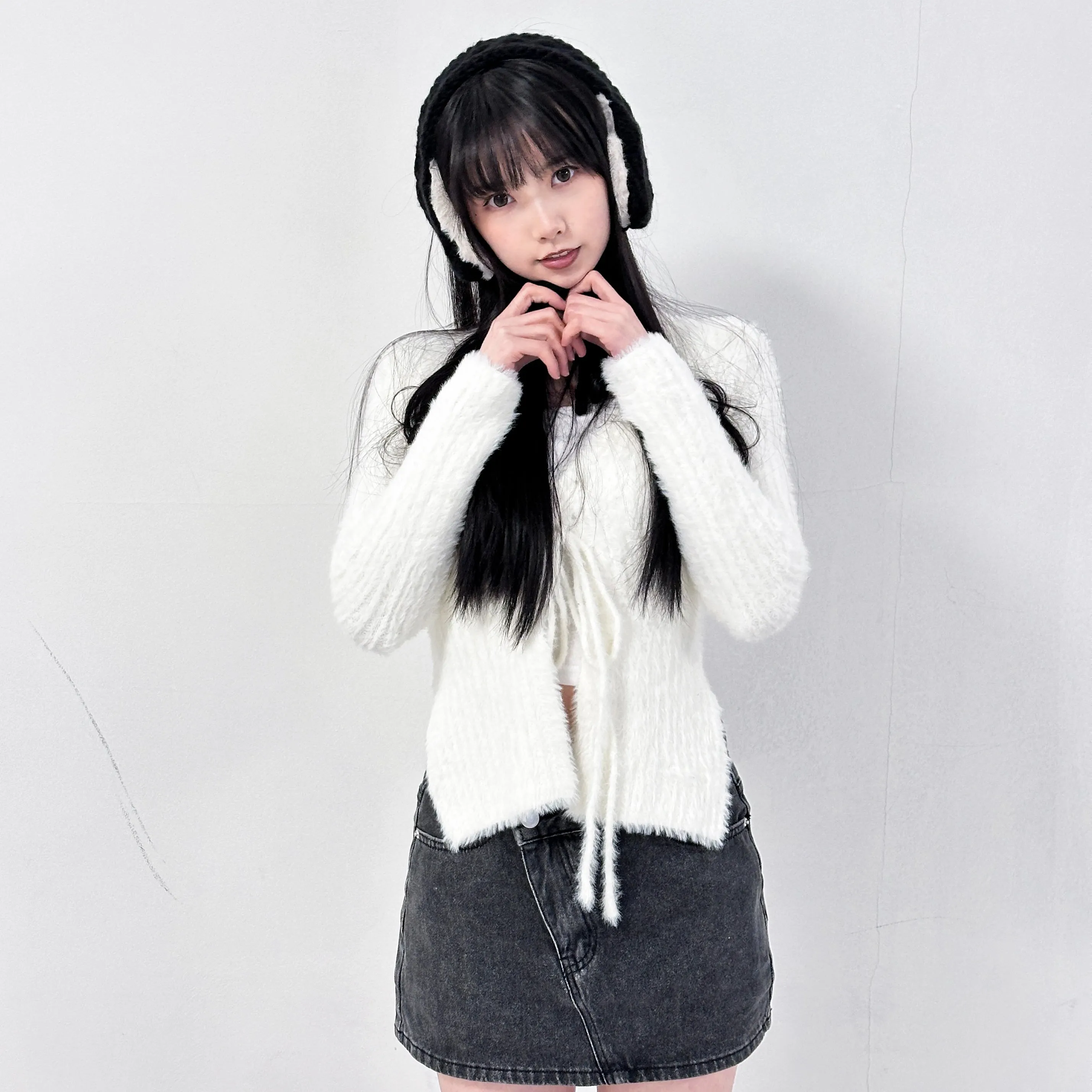 SKIN FRIENDLY KNITWEAR/ 2