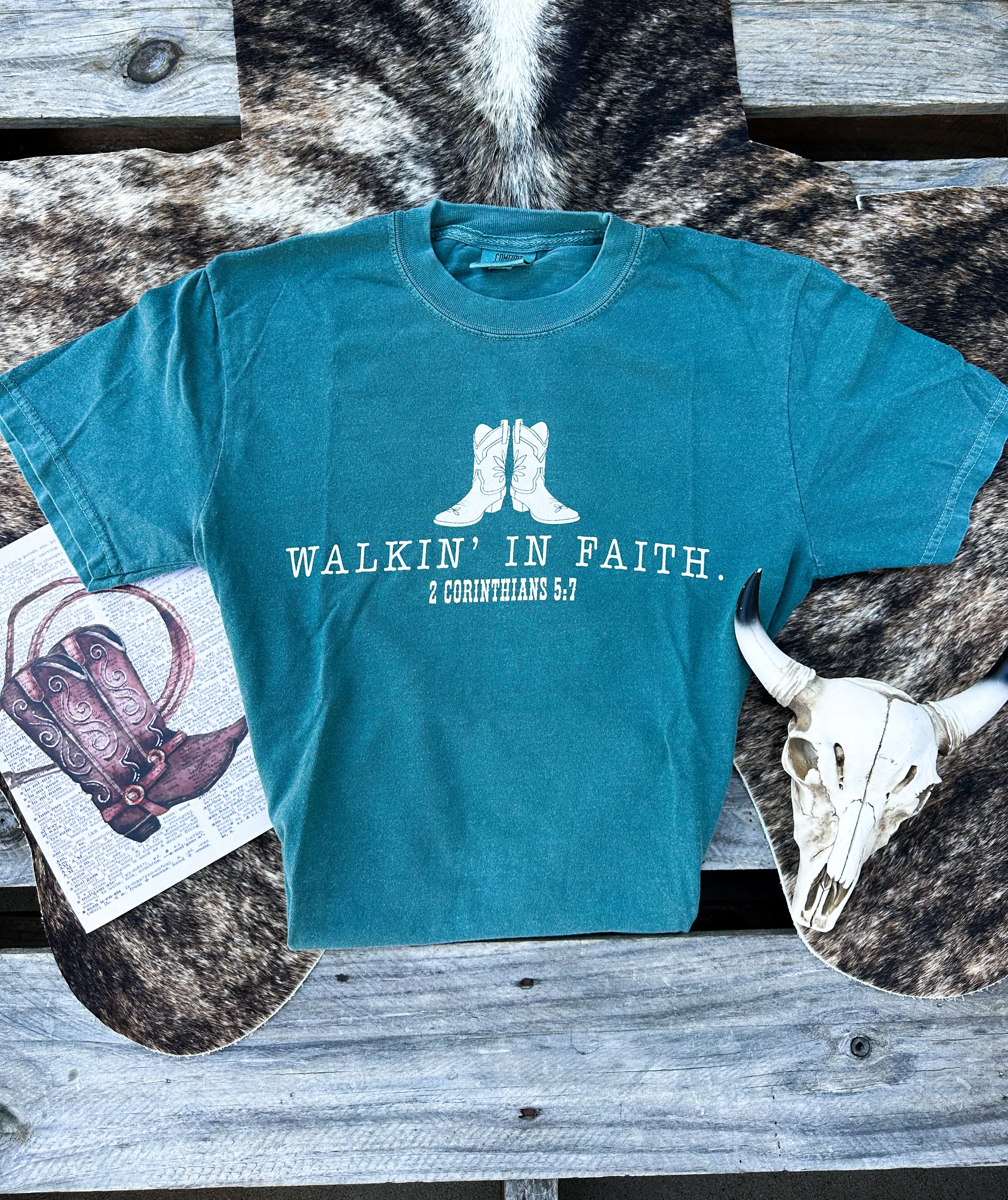 Walkin' In Faith Graphic Tee